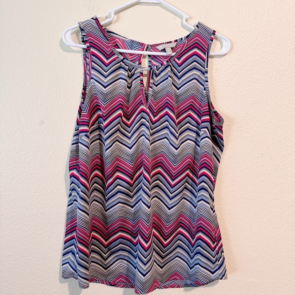 Banana Republic Wavy Stripe Sleeveless Top – Size Medium